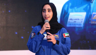 Astronaut Berhijab Pertama, Nora Wujudkan Mimpi Masa Kecil
