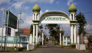 Sejarah Lirboyo, Dari Kampung Sarang Penyamun Hingga Jadi Pesantren Besar