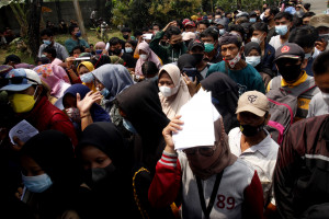 Ade Yasin Senang Kemenhub dan TNI AD Bantu Vaksinasi di Kabupaten Bogor