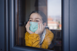 Begini Cara Merawat Anak Isolasi Mandiri di Rumah