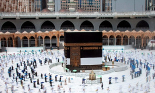 Bertemu Wamen Haji Saudi, Wakil Indonesia Bahas Kepastian Umrah