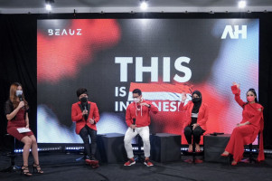 Apresiasi Lagu This is Indonesia, Sandiaga: Showcase Keindahan Alam Indonesia