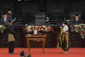 Bukan Payas Agung, Fesyen yang Dikenakan Puan Tetap Dapat Pujian