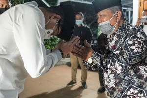 Kembali Sambangi Ketum Persis, Sandiaga Bahas Santripreneur