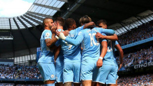 Manchester City Ledakkan Arsenal 5-0 di Etihad Stadium