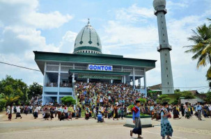 Nikmatilah Anakku, Pesantren Itu Taman-tamannya Surga