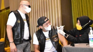 Komunitas Motor Harley Gelar Vaksinasi Massal di Jakarta