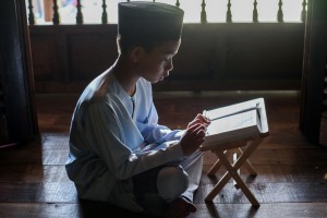 Imam Nawawi Ajarkan 3 Adab Ini kepada Penghafal Al Quran