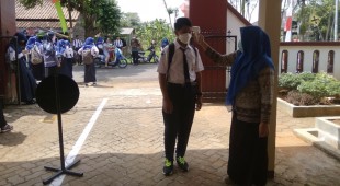 Kasus Baru Covid-19 Nonkluster, Semarang Pastikan PTM Jalan Terus