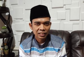 Wawancara Eksklusif UAS: Fiqih Terlaksana Sempurna dengan Bangkitnya Ekonomi Islam