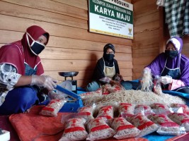 Kelompok Pemberdayaan Zakat Optimalkan Olahan Mie dari Bahan Sagu