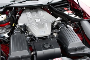 Mercedes Benz Mulai Produksi Baterai eActros