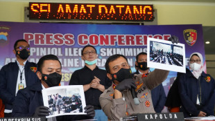 Pinjol Ilegal Tidak Memenuhi Syarat Perdata