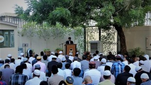 Kisah Andi Purnono, Santri yang Kini Jadi Imam Masjid UEA