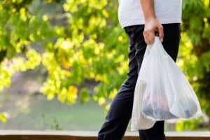 Ikut Kurangi Sampah Plastik, Mulai dari Diri Sendiri dengan Cara Ini
