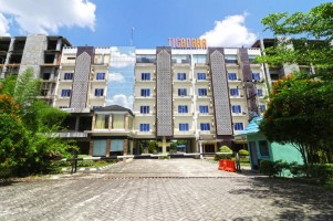 Mantan Bupati Ini Ubah Hotel Jadi Pesantren Modern