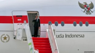 Jokowi Kunjungi Tiga Negara Pakai Garuda, Ini Penjelasan Kasetpres