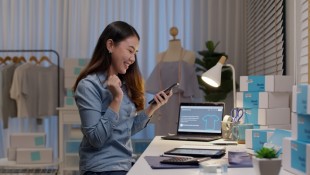 Pemerintah Dorong Digitalisasi dan Sertifikasi Halal Bagi UMKM Perempuan
