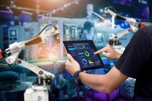 Ekonomi Digital Tumbuh Signifikan, QRIS Tembus 12 Juta Merchant