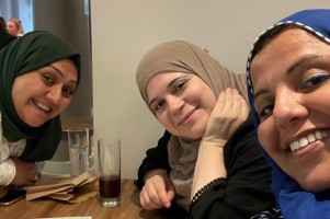 Tiga Hijaber Inggris Serukan Lawan Rasisme di Dunia Olahraga