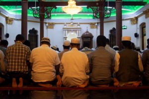 Tunda Shalat di Tempat Umum karena Takut Penyebaran Virus, Bolehkah?