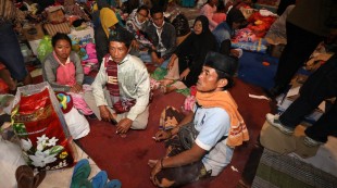 6.022 Warga Mengungsi di 115 Titik Pos Pengungsian