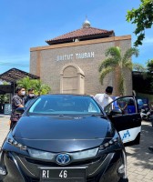 Usai Shalat Jumat, Sandiaga Ungkap Pentingnya Wisata Halal