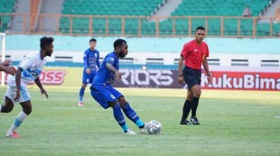 PSIS Coret Nerius Alom Karena Kasus Indisipliner