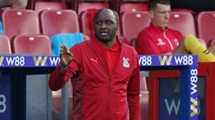 Kasus Covid-19 Terus Naik, Laga Boxing Day Tetap Bergulir