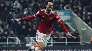 Edinson Cavani Selamatkan MU dari Kekalahan atas Newcastle