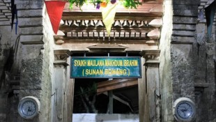 Tombo Ati, Intisari Al-Quran-Hadits Karya Sunan Bonang