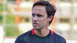 Berada di Puncak Klasemen, Pelatih Bhayangkara Beberkan Strategi Kalahkan Persebaya