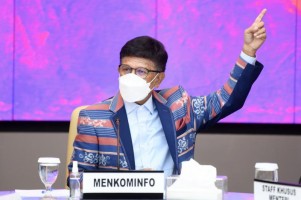Kasus Covid-19 Meningkat, Menkominfo Perintahkan Pembatasan Kerja di Kantor