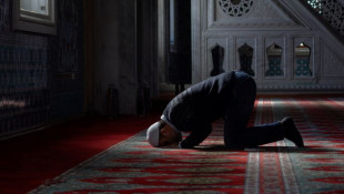 Tahajud dan Shalat Subuh Bermanfaat Jaga Kesehatan
