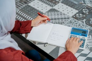 Penting! Umat Islam Harus Punya Skill Kelola Keuangan