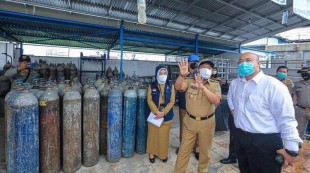 Hadapi Lonjakan Omicron, Pemkot Bandung Pastikan Stok Tabung Oksigen Aman