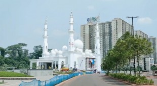 Bak Istana, Lihat Megahnya Masjid At Thohir di Depok