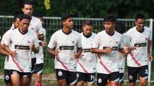Jelang Laga Kontra Persebaya, 19 Pemain Persija Sembuh dari Covid-19
