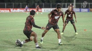 Jelang Pertandingan PSM vs Persib: Masa Sulit Bagi Tim Juku Eja