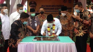 Resmikan Groundbreaking GOR Grand Wisata, Ini Harapan Pemkab Bekasi