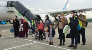 80 WNI Berhasil Dievakuasi dari Ukraina Menggunakan Pesawat Garuda Indonesia