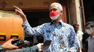 Ada 22 Aduan Pembayaran THR Bermasalah di Jateng, Ini Respons Ganjar Pranowo