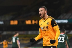 Punya 1 Pemain Muslim, Wolves Sediakan Mushala dan Makanan Halal