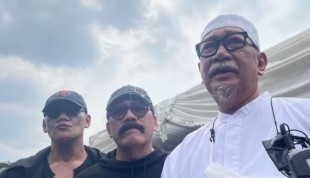 Sosok Mieke Widjaja dalam Kenangan Deddy Mizwar dan Leroy Osmani
