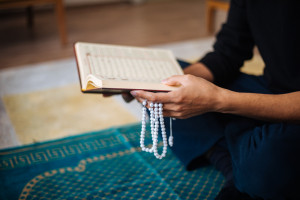 Khutbah Jumat UBN: Semakin Dekat dengan Al-Quran Pasca-Ramadhan