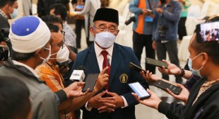 Covid-19 Segera Jadi Endemi, Menko-PMK: Angka Kematian Covid-19 Sudah di Bawah Penyakit Lain