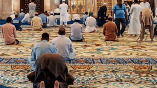 Tafsir At-Taubah Ayat 18: Kriteria Para Pemakmur Masjid