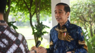Jajal Mobil Listrik Genesis G80, Jokowi: Halus Enggak Ada Suaranya
