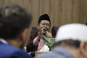 Kerap Disalahpahami, Wakil Ketua MUI Jelaskan Makna Khilafah dalam Islam