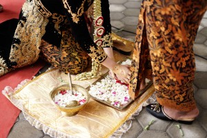 Pernikahan Beda Agama Haram, Berzina Sepanjang Usia Rumah Tangga
